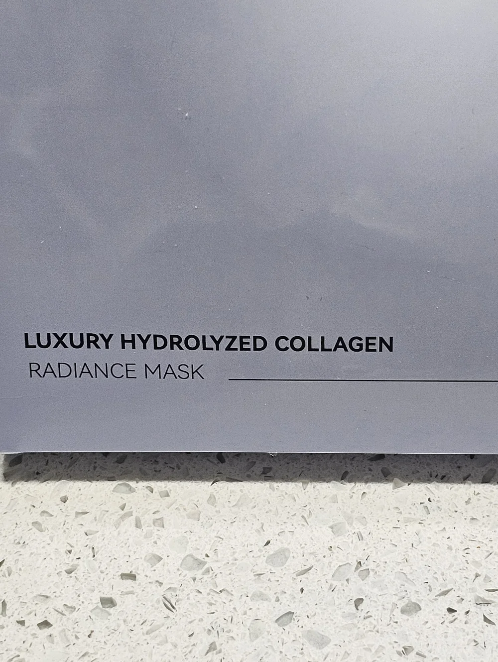 UNITEM NEW 4-Pack Unitem Luxury Hydrogel Collagen Masks - Exp 2027
